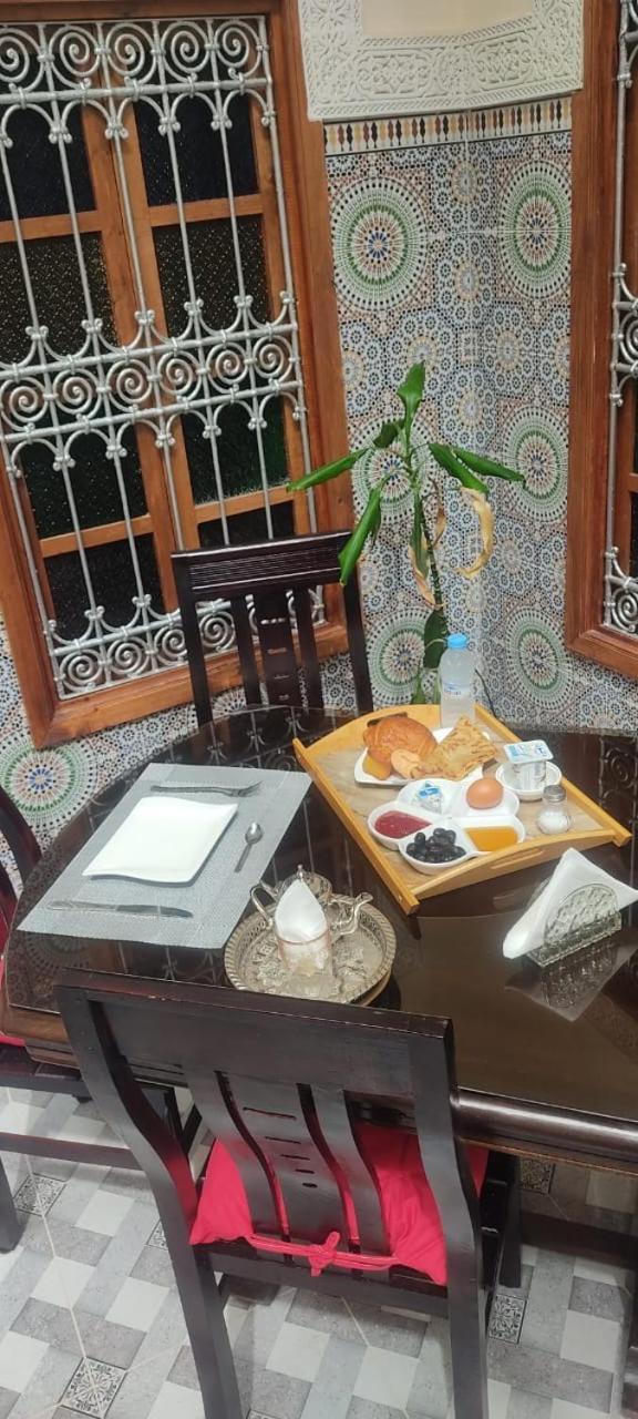 Riad Ba Brahim Rabat Buitenkant foto